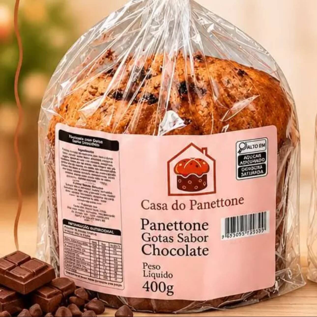Massa macia e fofinha, preparada com deliciosas gotas de chocolate. Perfeito para quem não resiste a um toque de chocolate!