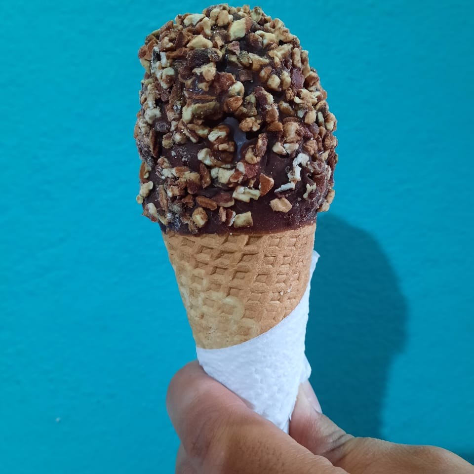 Cono Sorpresa con Nuez