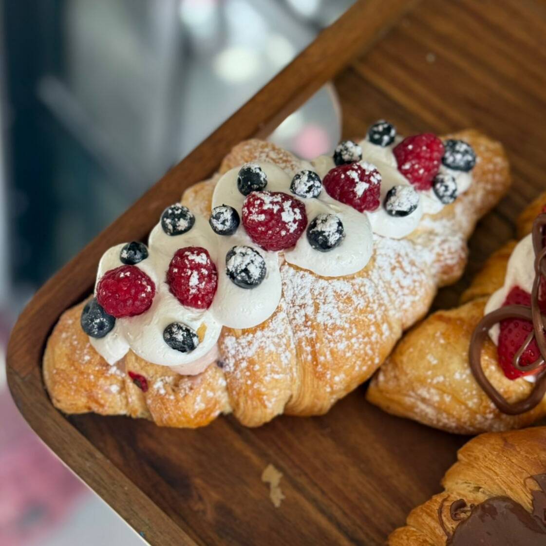 Croissant de Frutos Rojos