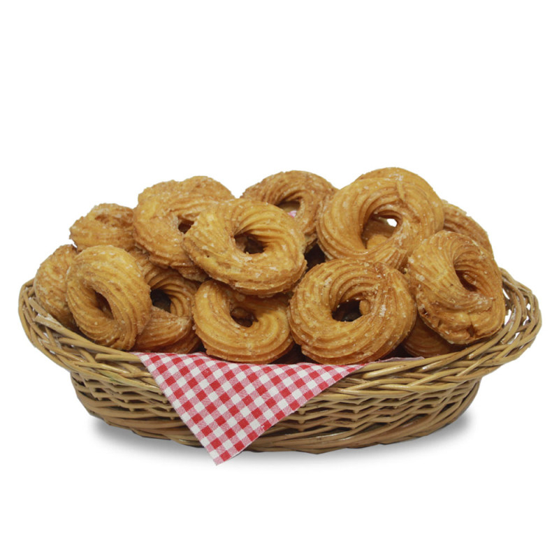 Deliciosa rosquinha Samanta, leve e macia, com sabor delicado e aquele toque caseiro que conquista a cada mordida. 8 a 10 rosquinhas a cada 100g Produto Artesanal feito pelo nosso Chef