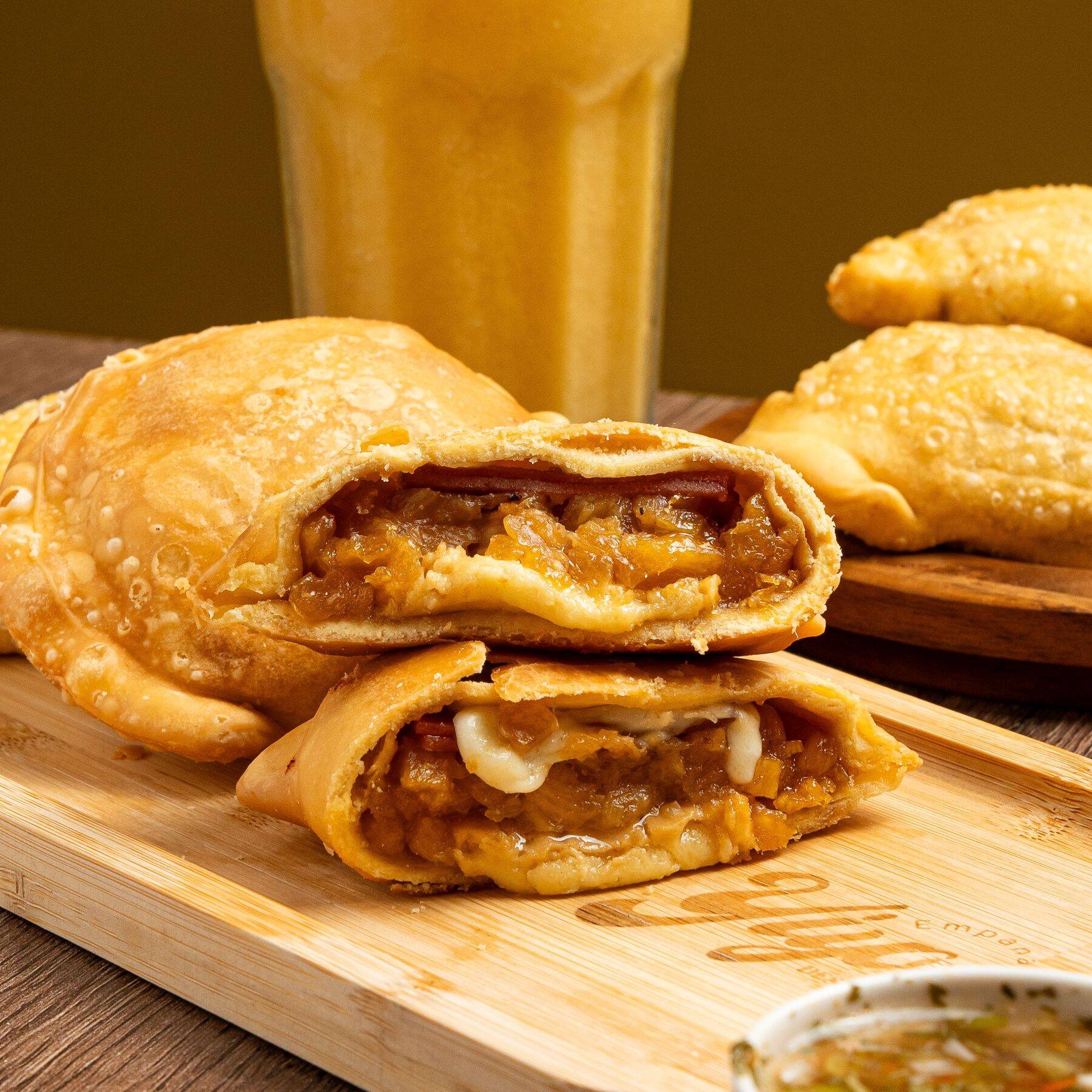 Empanada Hawaiana