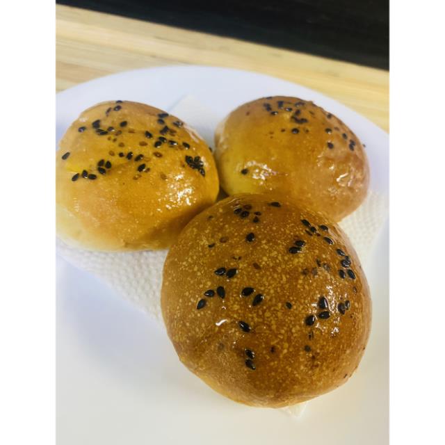 PANECILLOS CON MANTEQUILLA