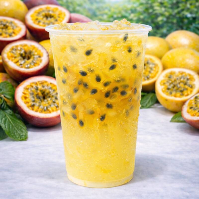 700ml de caipirinha de maracujá com cachaça