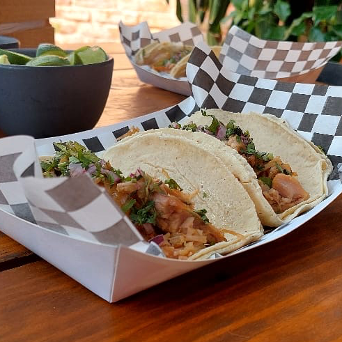 Combo Tacos Carnitas Y Agua 1/2L