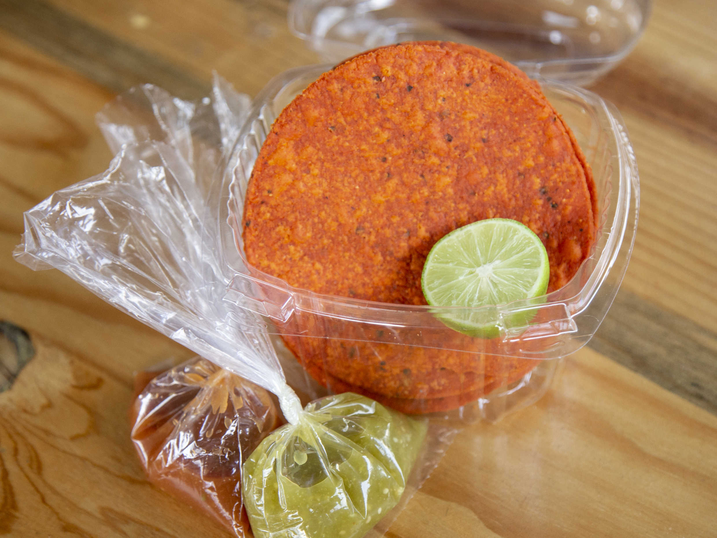 Tostada con salsa