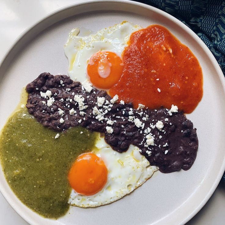 Huevos Divorciados