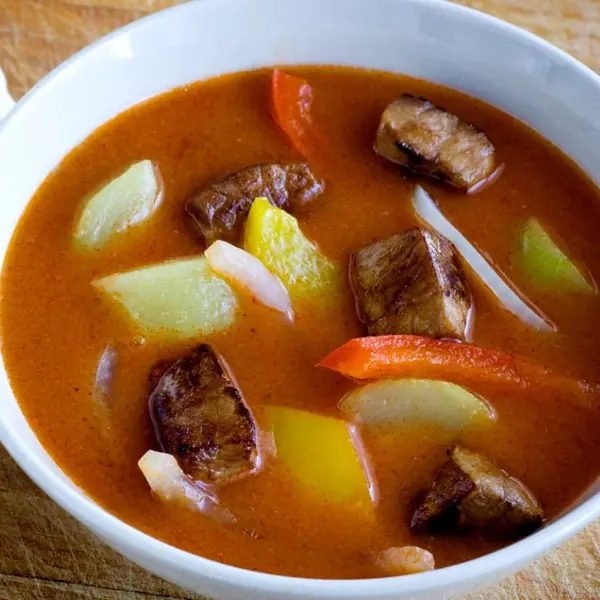 caldo de res PICOSO