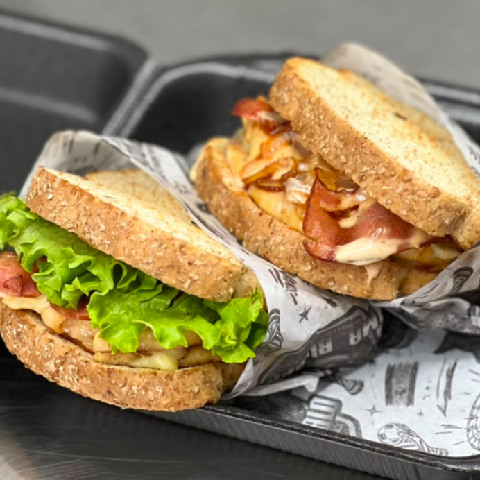 CHIPOTLE GRILL