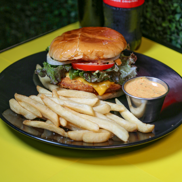 CRISPY CHICKEN BURGUER 150 GR