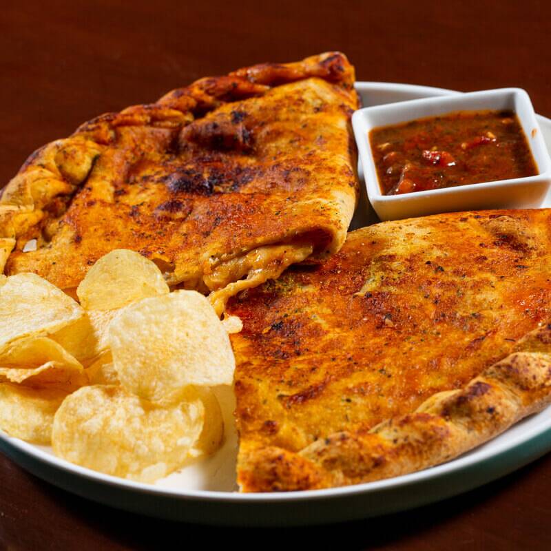 Calzone de Tres Quesos