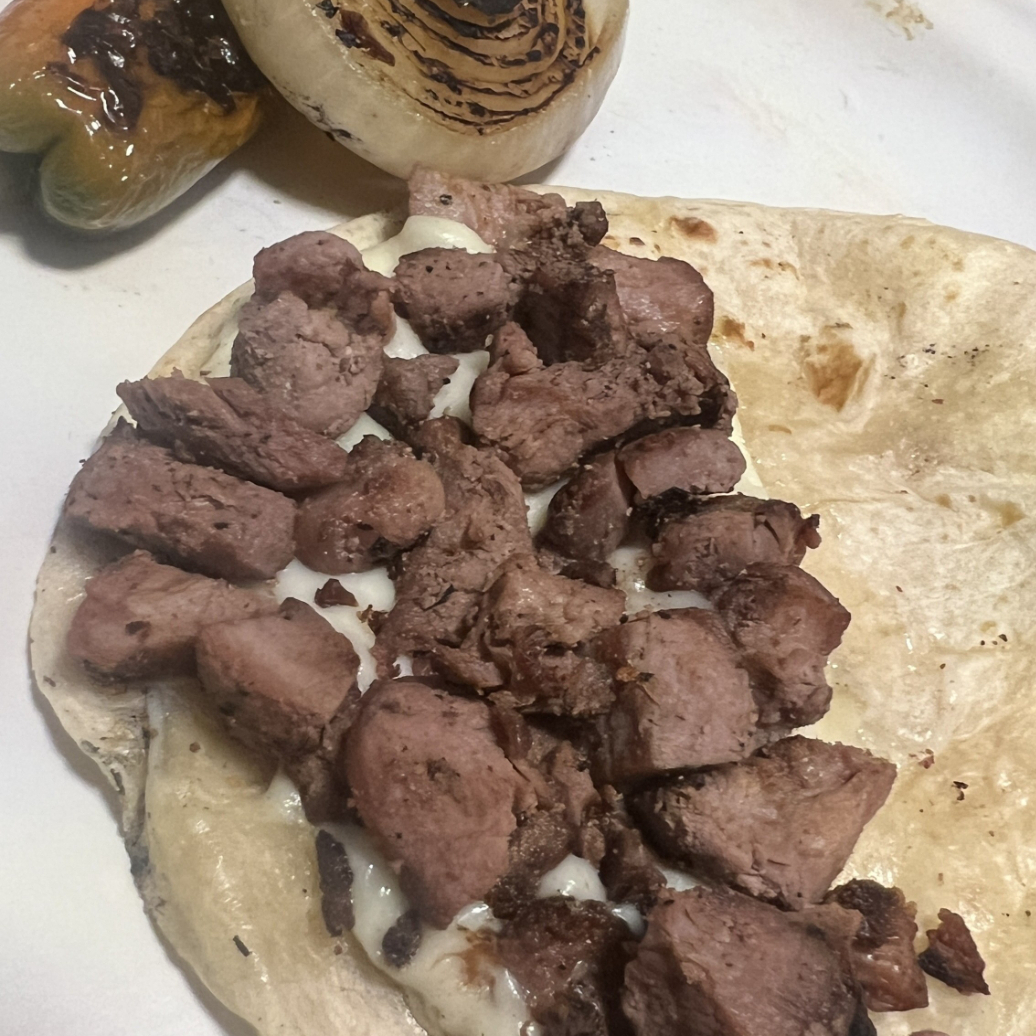Quesadilla de Arrachera (al Carbon)