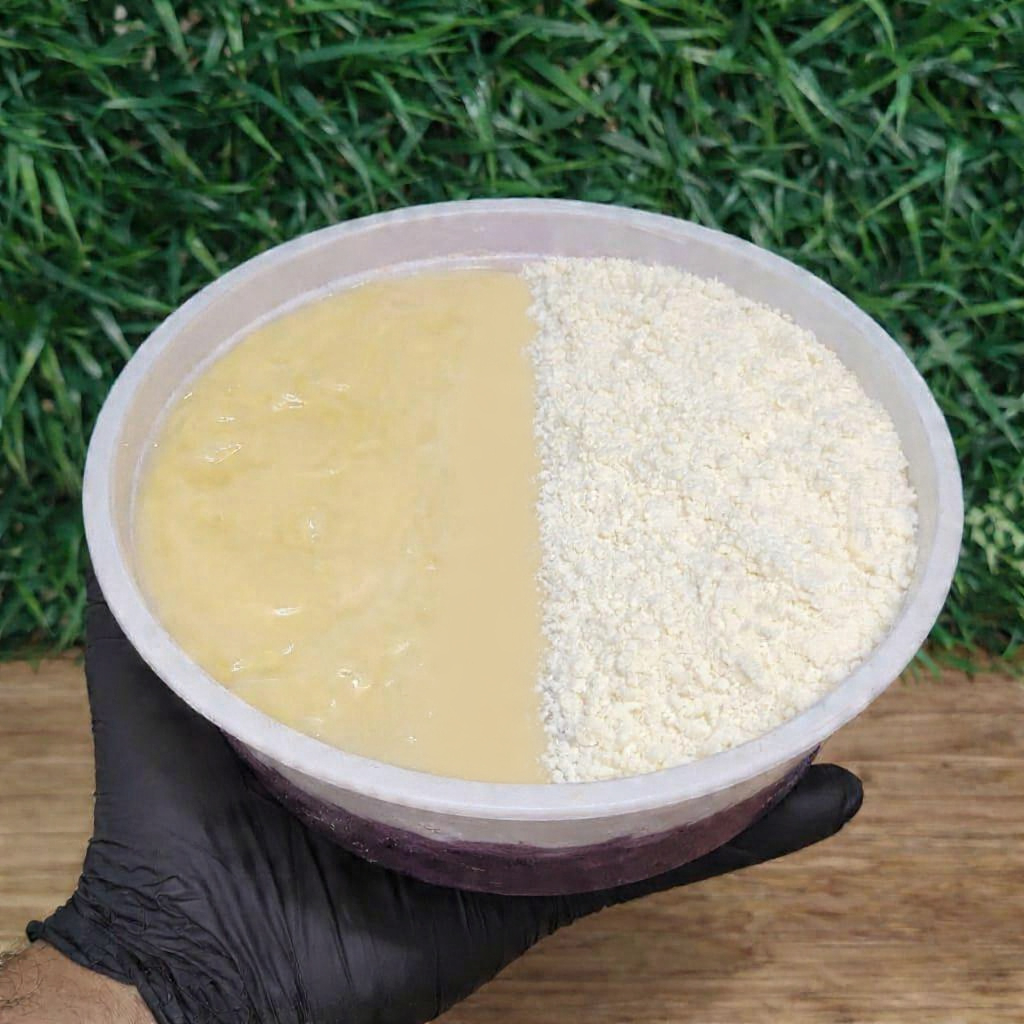 1 litro de açaí acompanhado de leite condensado e leite em pó. Perfeito para dividir ou matar a vontade sem economizar na quantidade. 🔥 No precinho