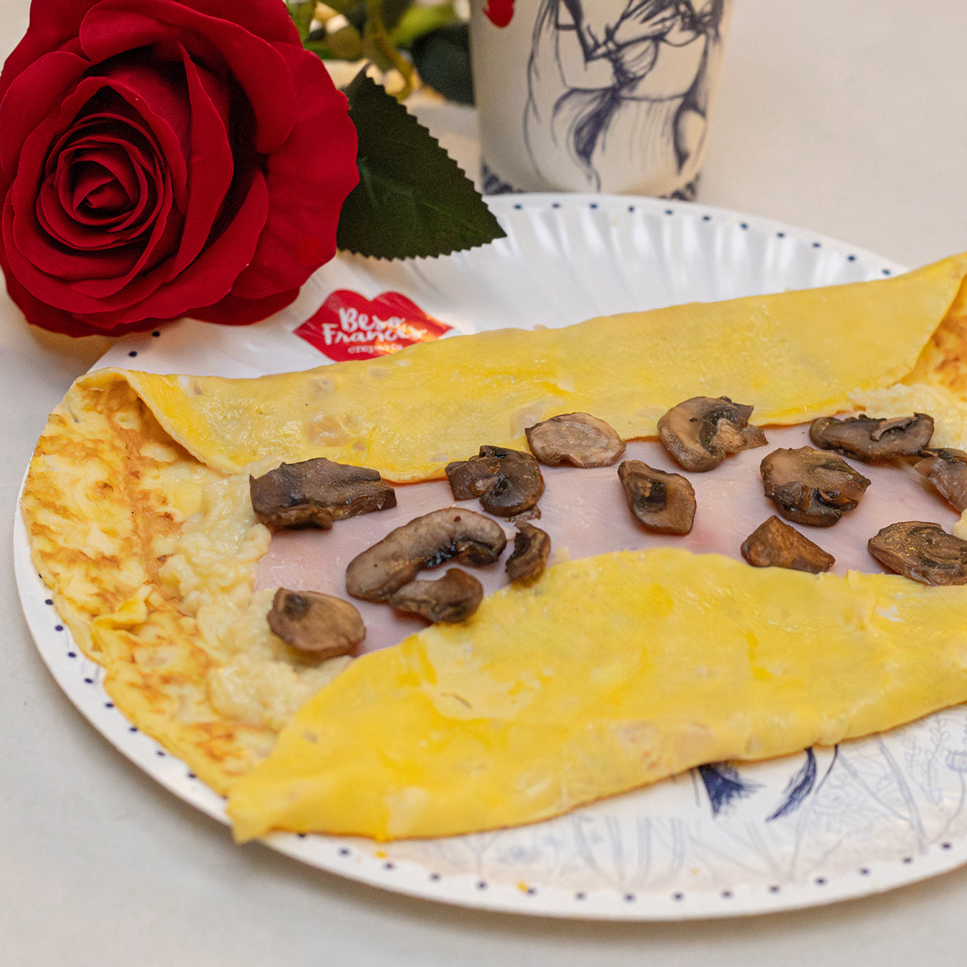 Jamón, Queso, Champiñones 3 Huevos