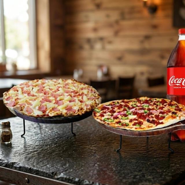 2 PIZZAS TRADICIONALES GRANDES Y 1 REFRESCOS 2L