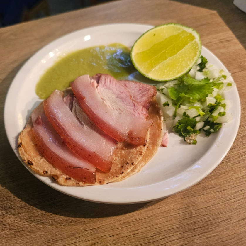 Taco de panceta (castacán)