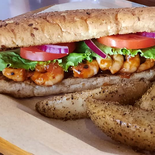Baguette de Camarones a la Diabla