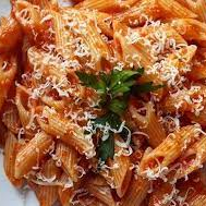 Macarrones con Dos Salsas