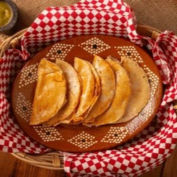 Taco de Mole Individual