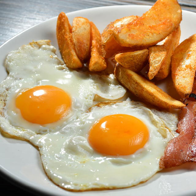 Huevos Estrellados
