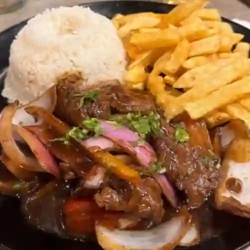 Lomo Saltado