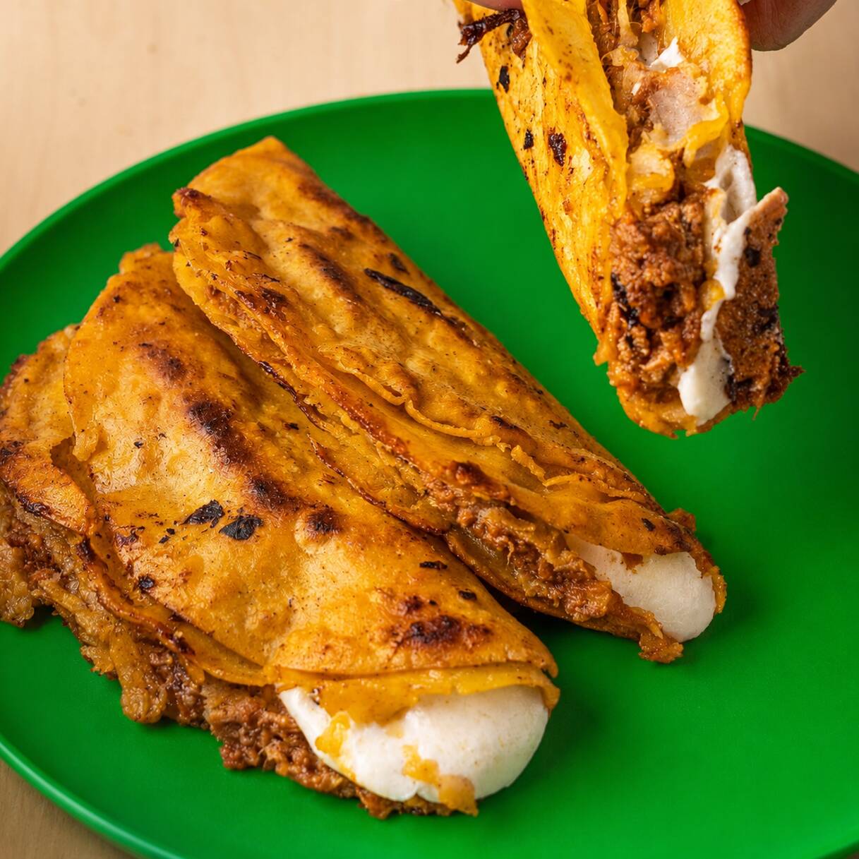 Taco con Queso de Barbacoa