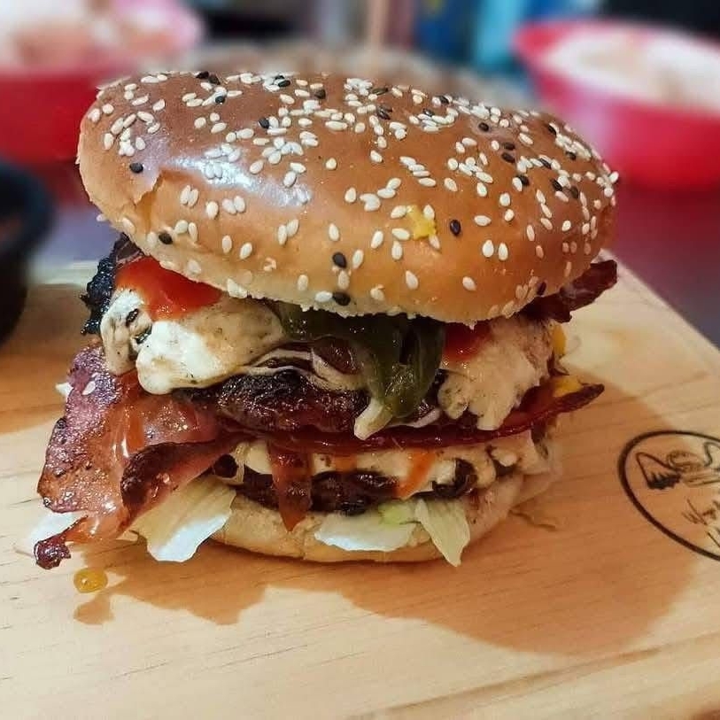 hamburguesa oaxaqueña