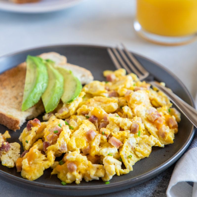 Huevos con Jamón