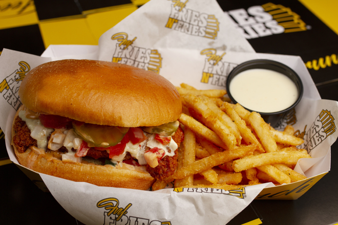 Combo Hamburguesa de Pollo Clásica