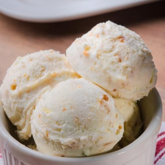 Gelato Sencillo Queso de Cabra con Maracuya