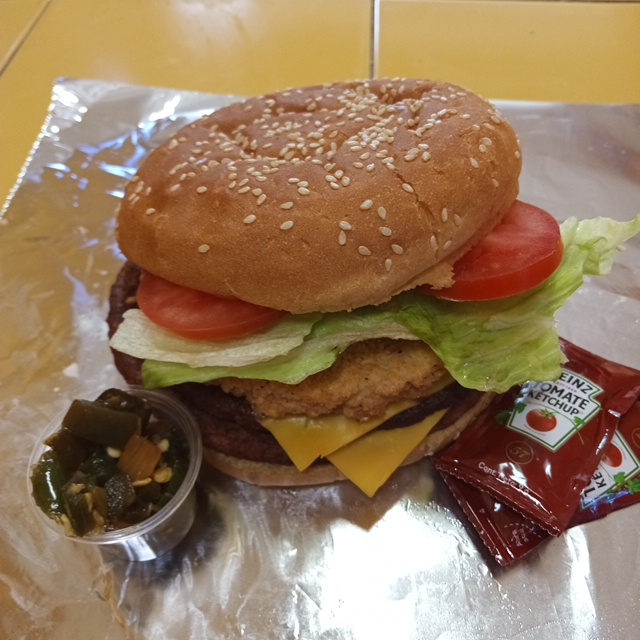 Hamburguesa de Pollo con Carne
