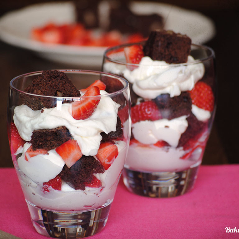 Vaso Brow-fresa + Helado