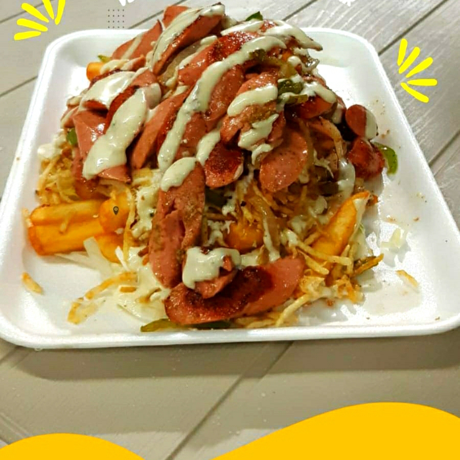 Salchipapa Combinada