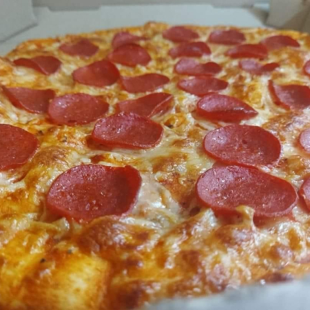 PIZZA DE PEPERONI