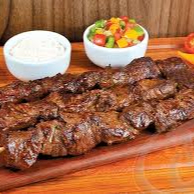 Espeto de Contra Filé pesando 120 gramas