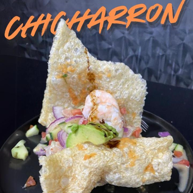 Chicharrón + Agua del Día