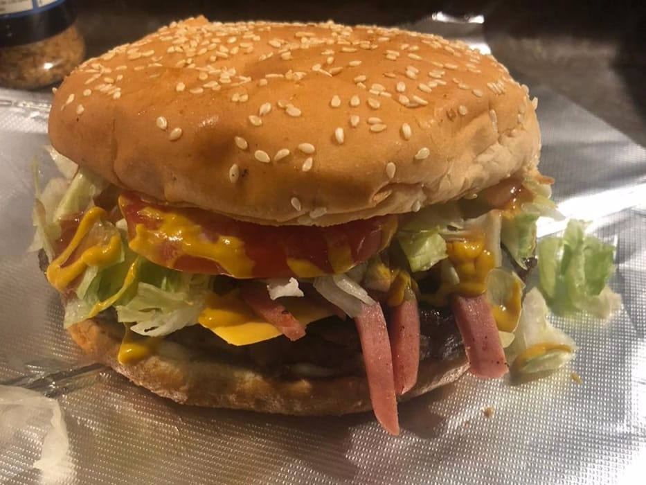 Hamburguesa Sencilla*