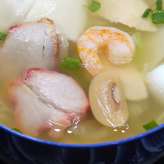 Sopa Wantán Especial