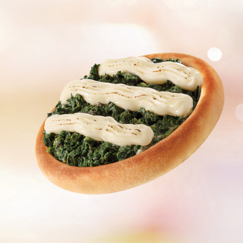 Esfiha recheada com espinafre e Cremely, cremosa e deliciosa!