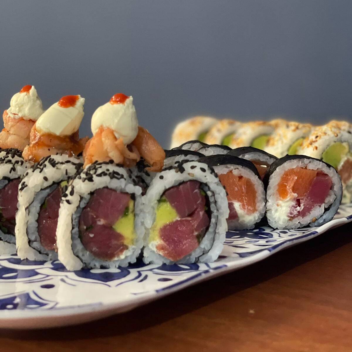 PROMO SUSHI (20 Bocados+1 Entrada)🔥