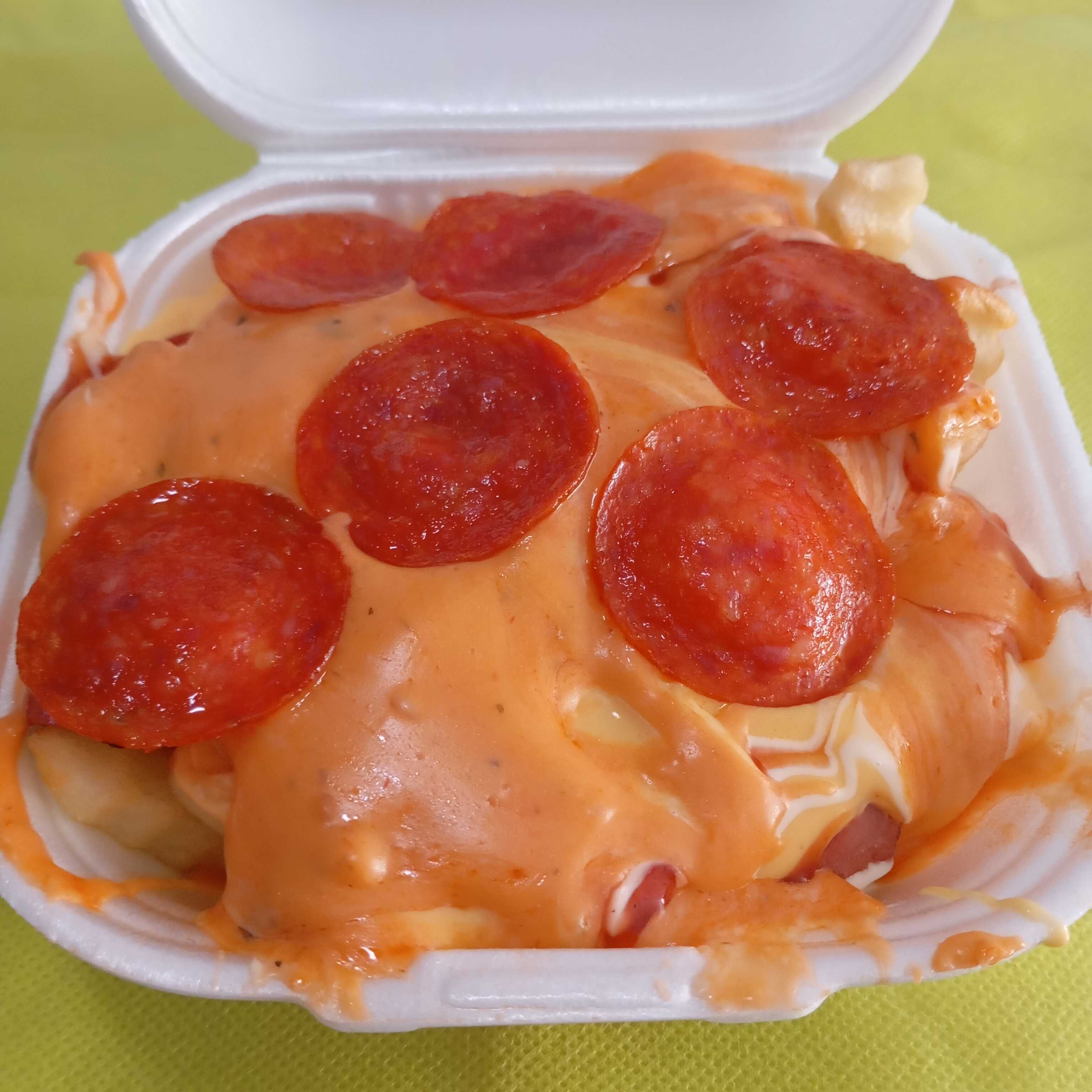 SALCHI-PIZZA