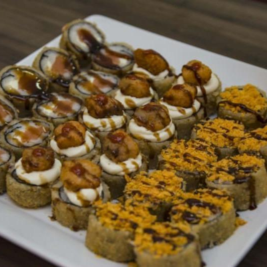 10 Hot filadelfia,10 Hot mix,10 Hot patê de salmão cozido apimentado.