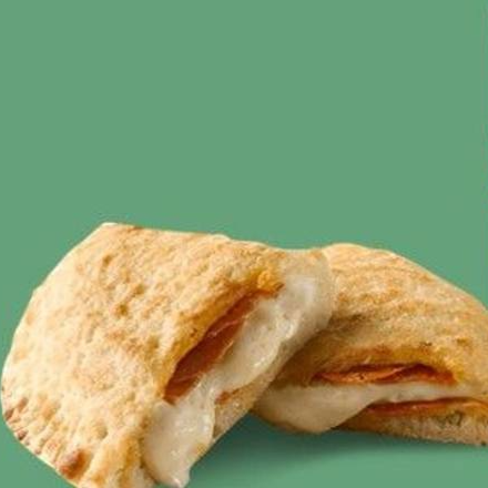Calzone Pepperoni
