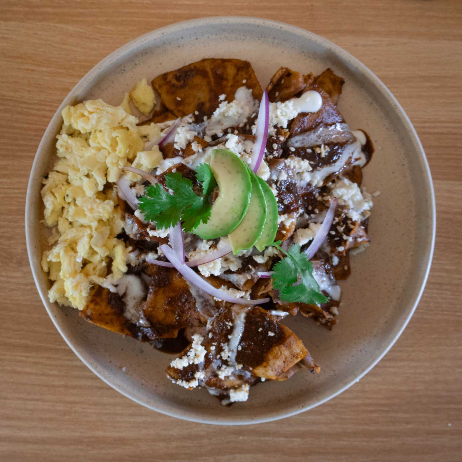 Chilaquiles de Mole Dulce