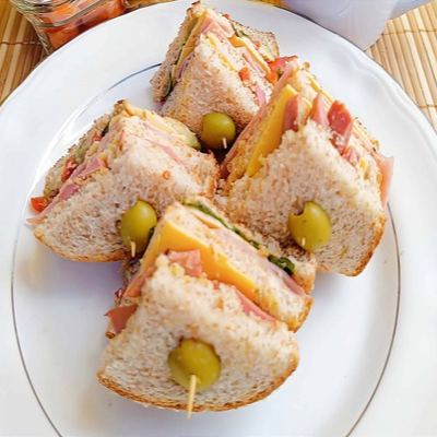 Club sándwich especial