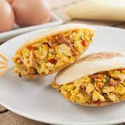 Arepa Rellenas con Huevos Rancheros (perico)