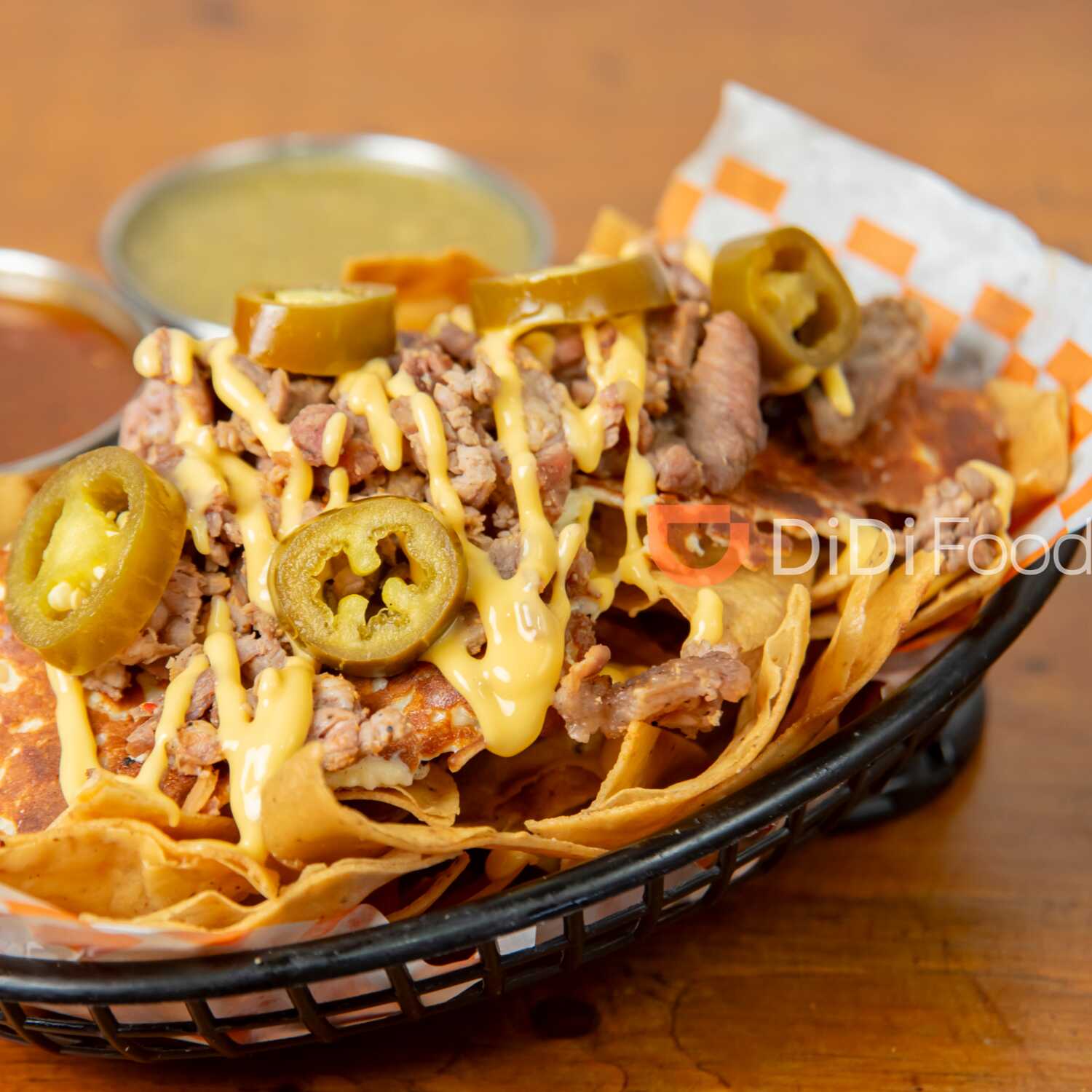 NACHOS con ASADA