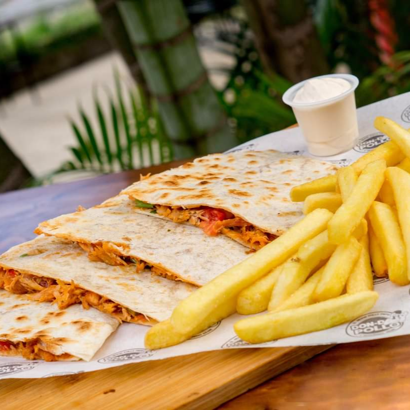Quesadilla mas papas