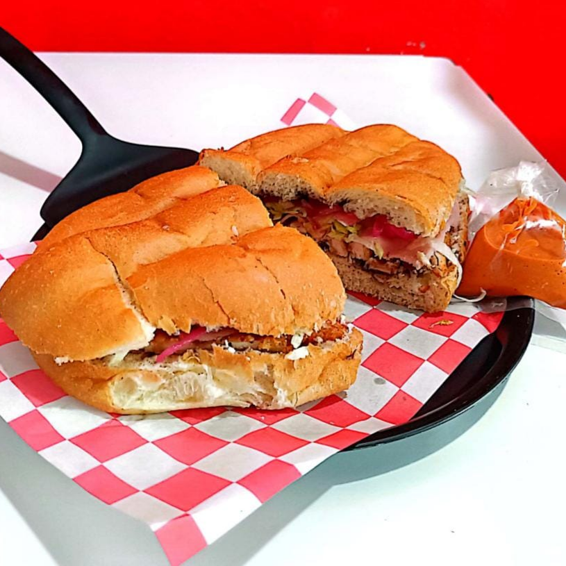 Torta Grande Combinada Pierna/Empanizado