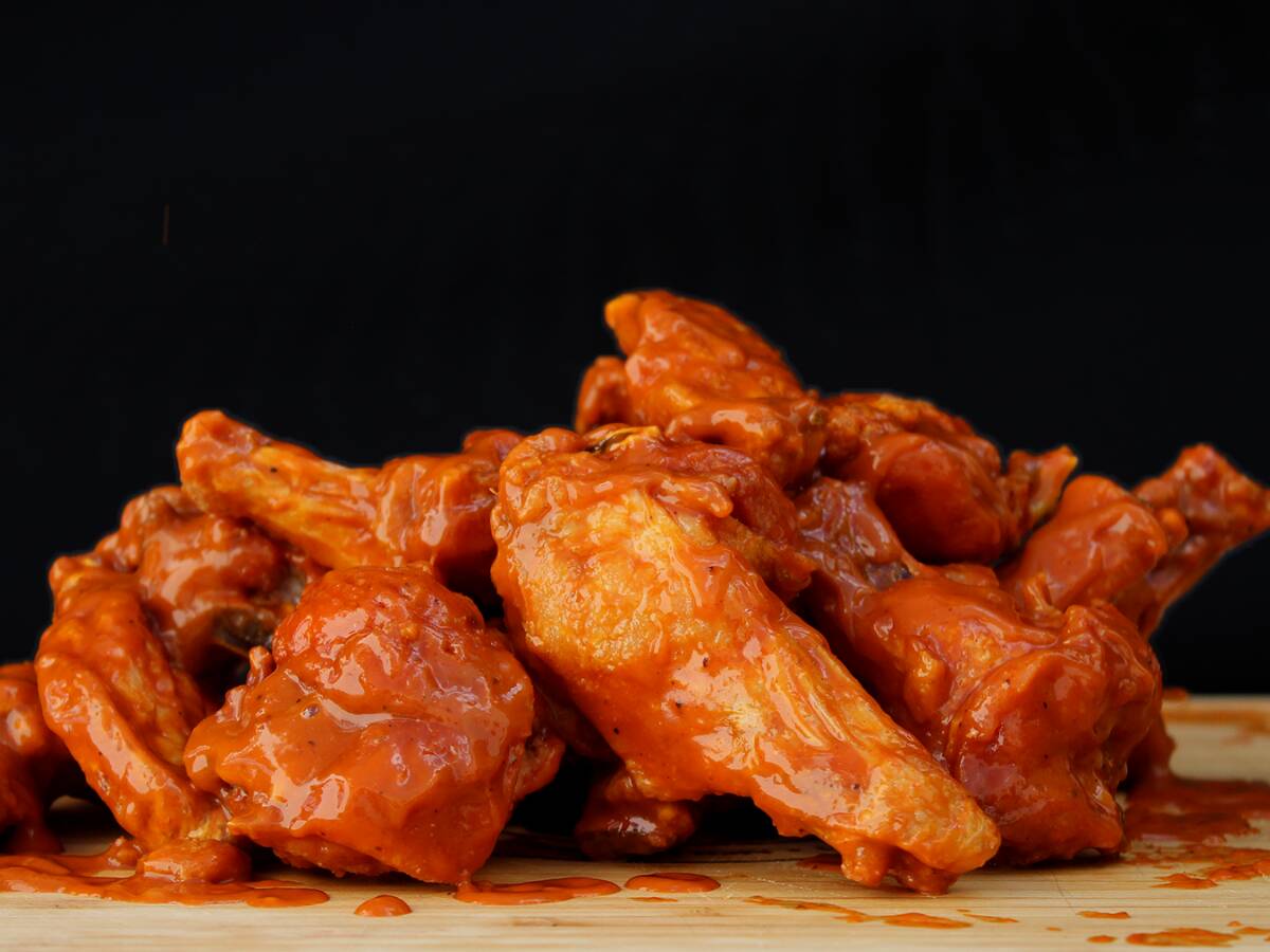HOT WINGS SLW