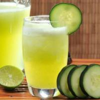 Agua de piña con pepino
